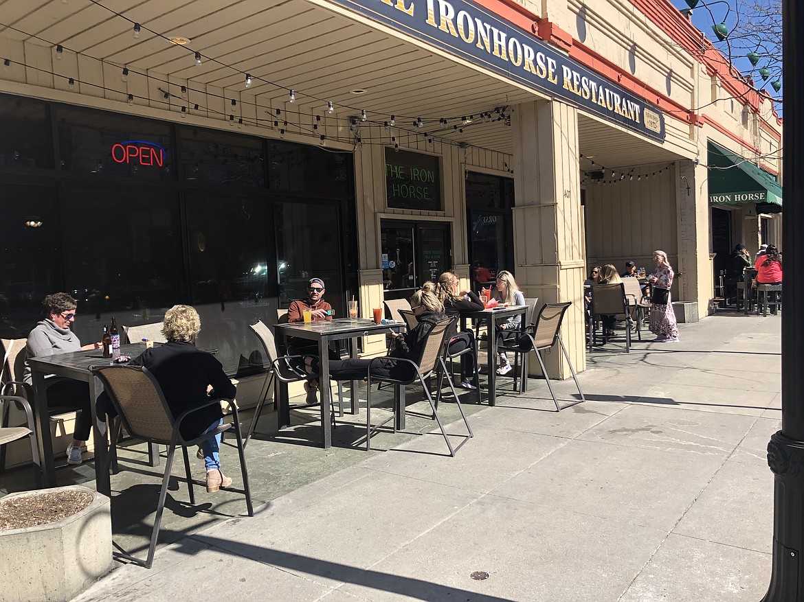 CDA, Post Falls order bars closed for 14 days; restaurants restricted